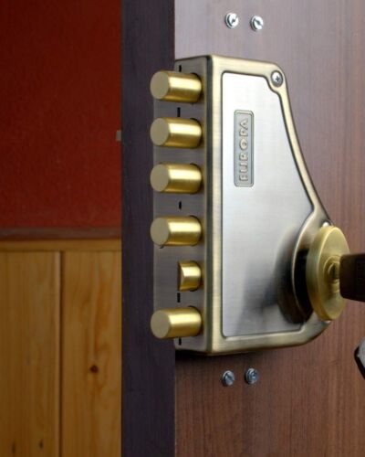 Door Lock1
